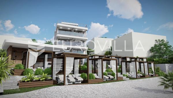 Trogir, tweekamerappartement aan het strand
