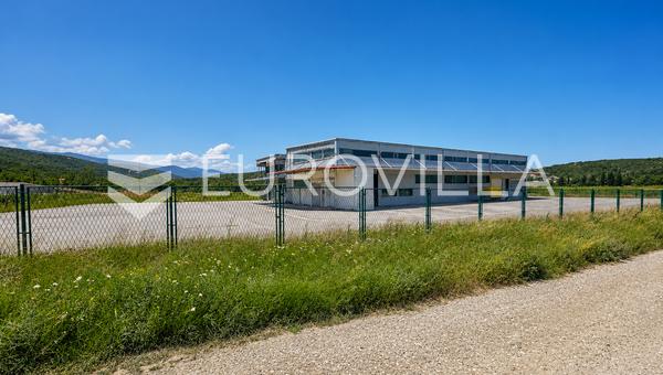 Novi Vinodolski, Kommercielt og Produktionskompleks, 3.731 m² på en 11.601 m² grund