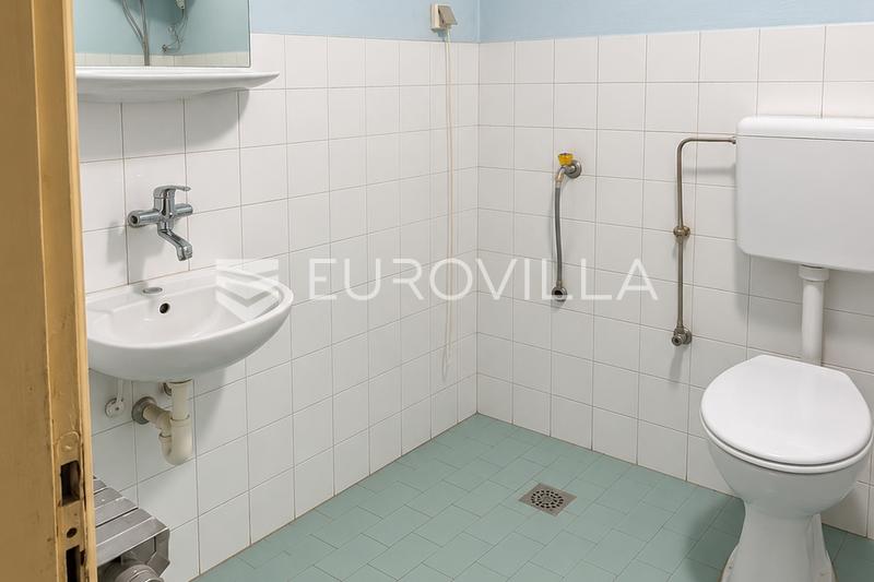 Virovitica, centar, dvosoban stan 63,02 m², renovacija - 3