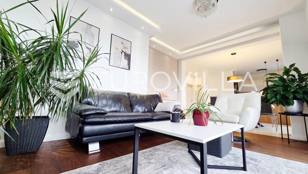 Rijeka, 114.75 m² apartment in a new building with a terrace and a sea view.