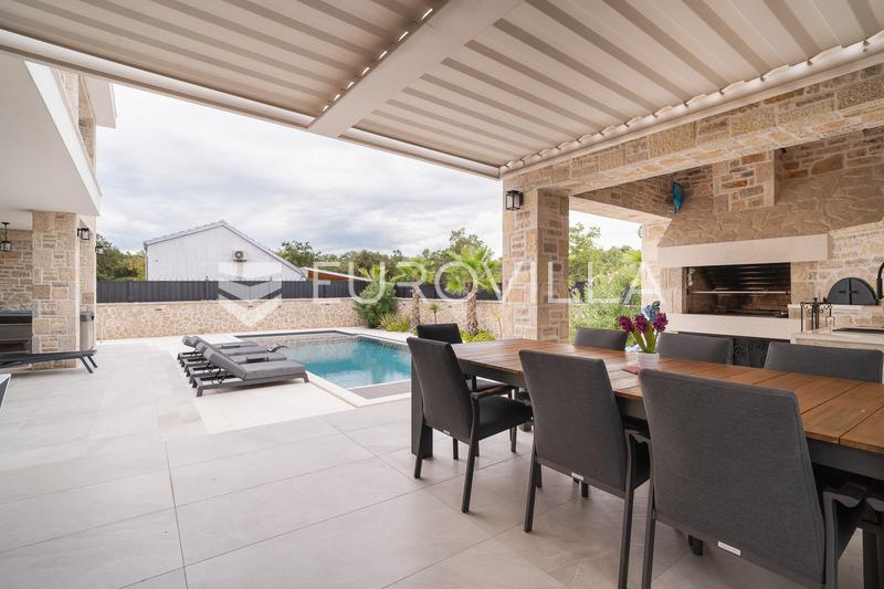 Zadar, Žerava - Luxury Stone Villa of Approx. 360 m², 5 En-Suite Bedrooms, Heated Infinity Pool - 36