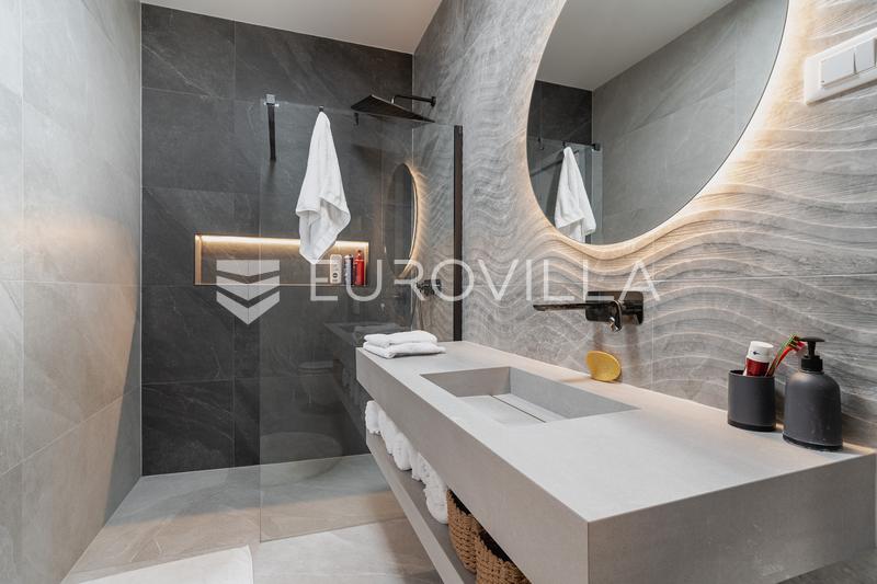 Zadar, Žerava - Luxury Stone Villa of Approx. 360 m², 5 En-Suite Bedrooms, Heated Infinity Pool - 19