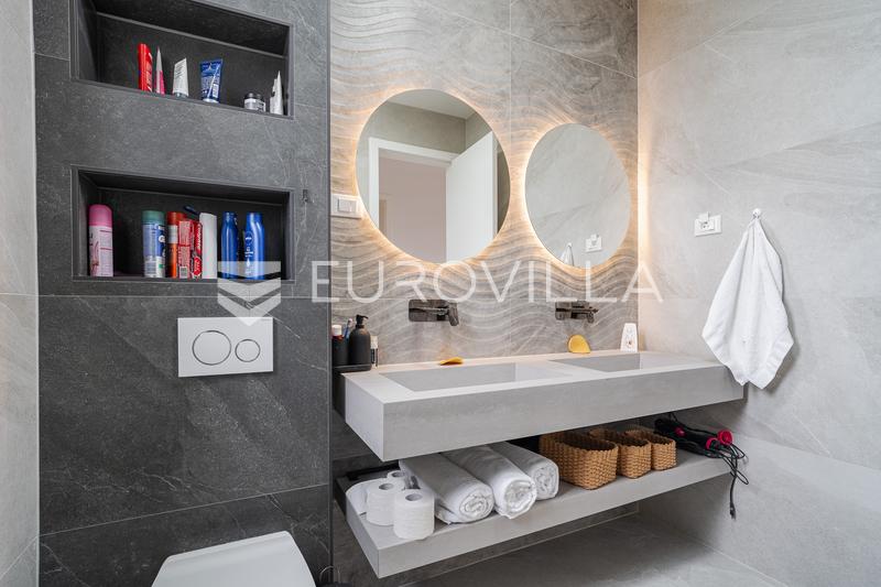 Zadar, Žerava - Luxury Stone Villa of Approx. 360 m², 5 En-Suite Bedrooms, Heated Infinity Pool - 9