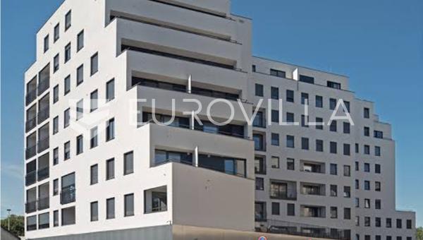 Zagreb, Knežija, NOVOGRADNJA, prekrasan četverosoban stan, 3 garažna parking mjesta 182 m²