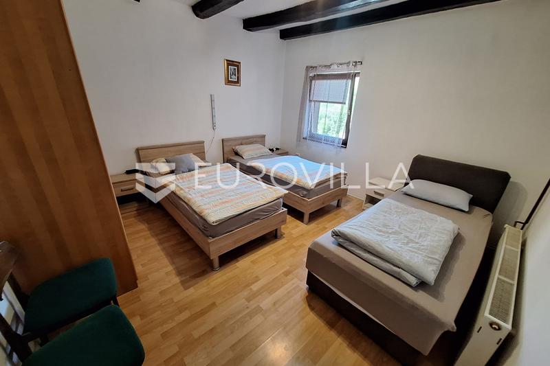 Karlovac, Zadobarje, Haus 225 m², renoviert, voll ausgestattet - 13