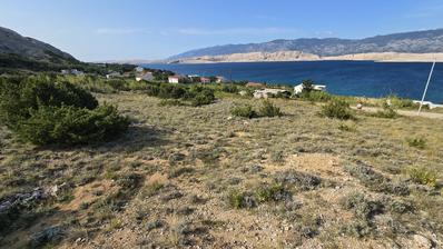 Pag, Bošana, rakennustontti avoimella merinäköalalla