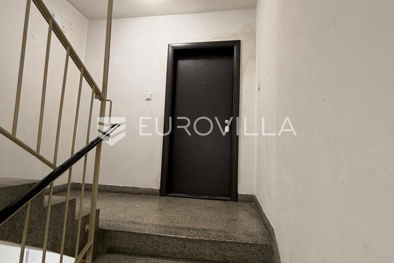 Zagreb, Črnomerec, Prostran četverosoban stan 98 m² s garažom u Ulici grada Mainza - 13