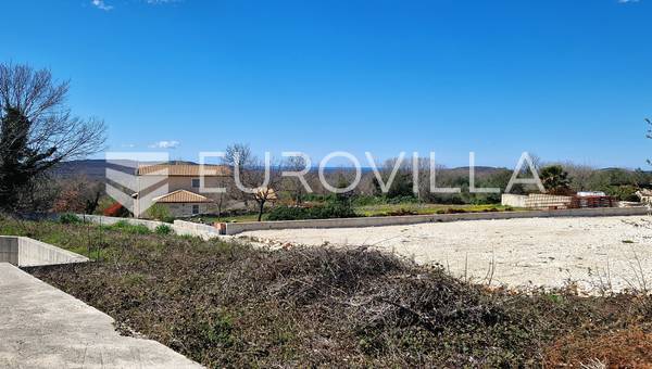 İstirya, Smoljanci, 926 m² inşaat arsası, inşaat ruhsatlı