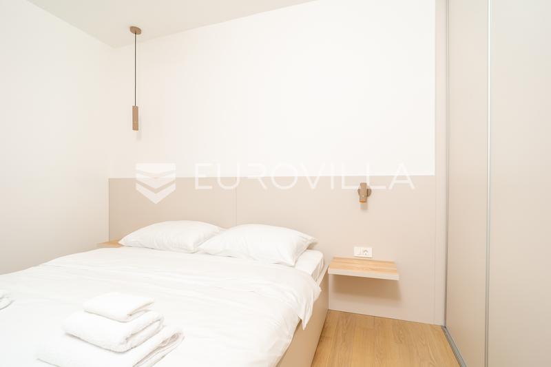 Zadar, Kožino, modern two-bedroom apartment with a garden in an excellent location - 21