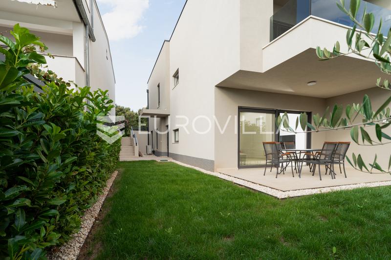 Zadar, Kožino, modern two-bedroom apartment with a garden in an excellent location - 4