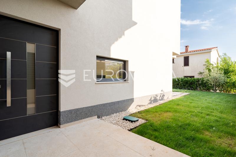 Zadar, Kožino, modern two-bedroom apartment with a garden in an excellent location - 26