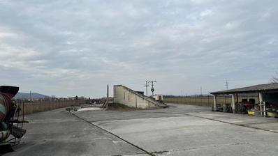 Dziewiarnia, magazyn i warsztat 223 m² na działce o powierzchni 6000 m²