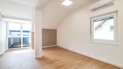 Záhreb, Sesvete, obchodné priestory, 4 izby, terasa, parkovanie, 150 m²