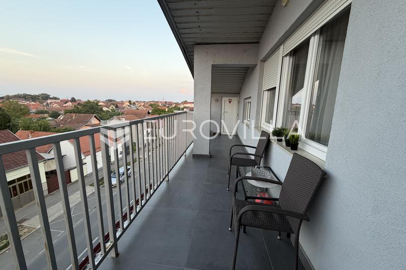 Đakovo, Centar, Prostran trosoban stan od 112 m² u zgradi s liftom - 35