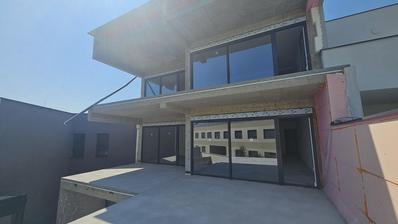 Osijek, Cvjetno naselje, moderan stan u urbanoj vili 127 m² 1. kat