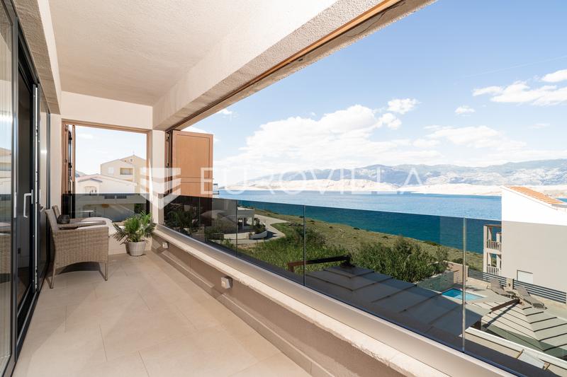 Pag belle villa avec vue sur mer 350 m² à 200 mètres de la mer - 90