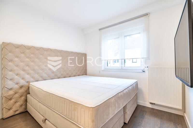 Zagreb, JARUN, lepo dvonadstropno štirisobno stanovanje, 106 m², 2 parkirni mesti - 8