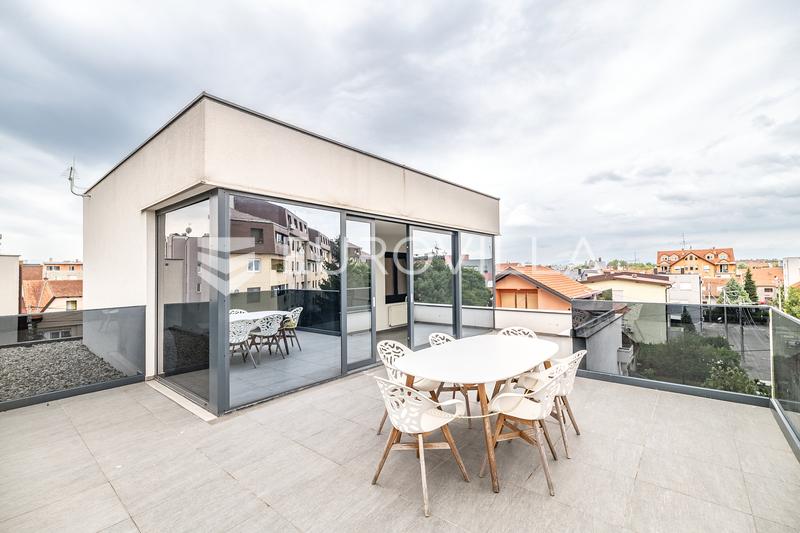Zagreb, JARUN, lepo dvonadstropno štirisobno stanovanje, 106 m², 2 parkirni mesti - 12