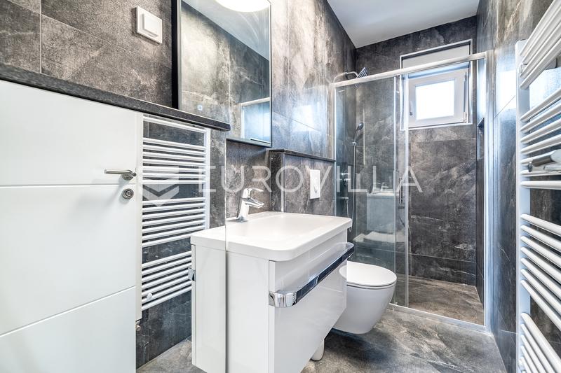 Zagreb, JARUN, lepo dvonadstropno štirisobno stanovanje, 106 m², 2 parkirni mesti - 11