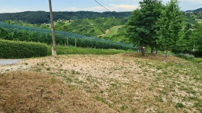 Samobor, Molvice, um terreno edificável atrativo de 719 m2