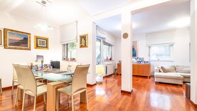 Zagreb, Gajnice, appartement de trois chambres avec deux salles de bain