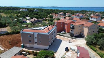 Isztria, Peroj, modern apartman garázzsal és terasszal