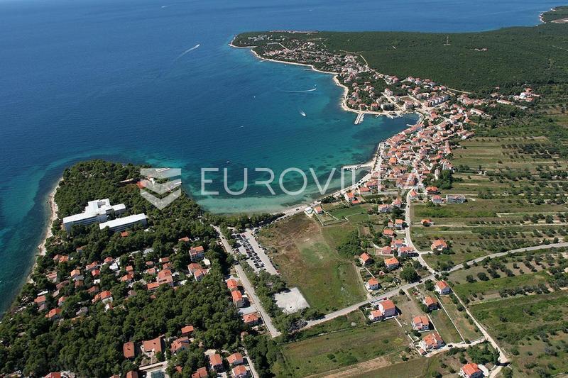 Zadar, Petrčane - Attraktiv tomt på 1 200 m², bara 250 m från havet - 1