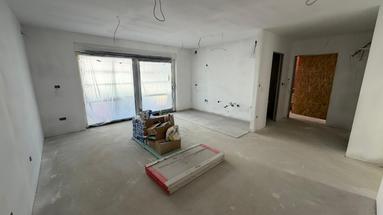 Zagreb, Gracani - özel bahçeli üç odalı daire, 102,35 m²