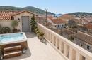 Øya Korcula, Vela Luka, hus for renovering i sentrum - 16