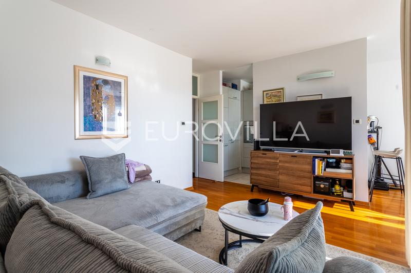 Split, Zenta, Deniz Manzaralı Güzel İki Yatak Odalı Daire 74 m² - 2
