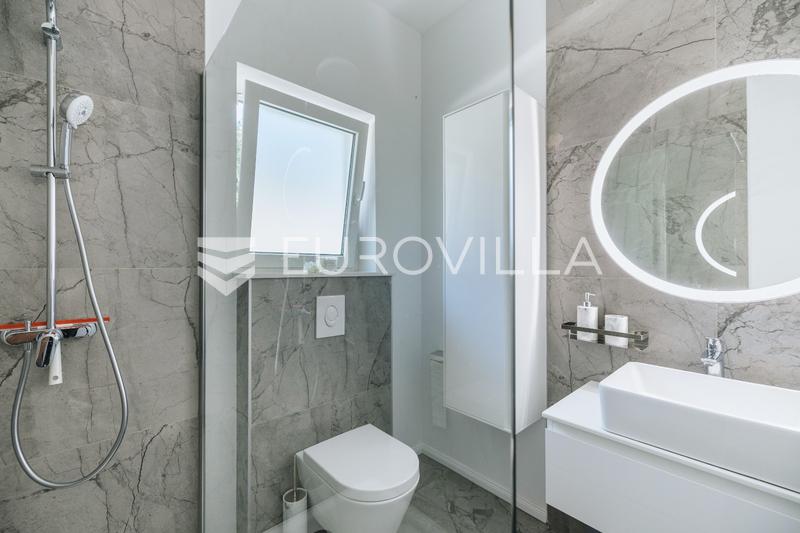 Istria, Višnjan - Luxury 260 m² Villa with a Heated Pool and 4 En-Suite Bedrooms - 21