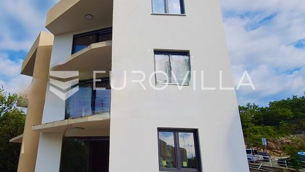 Fiume, Martinkovac, ÚJ ÉPÍTÉSŰ, két hálószobás lakás 58 m²-es terasszal