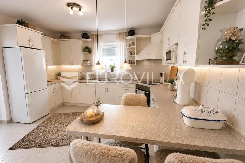 Senj, Fyrarumslägenhet, 155,85 m² med garage och havsutsikt - 10