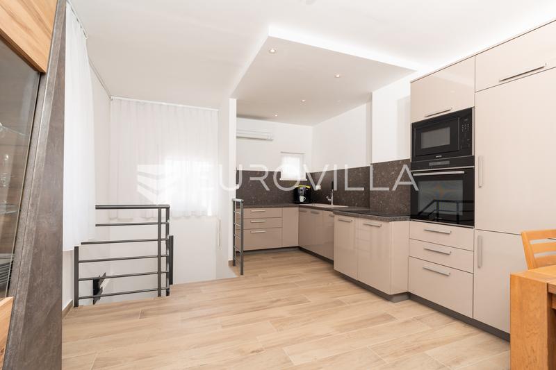 Zadar, Melada, moderno apartamento de dos dormitorios con terraza en la azotea, OBRA NUEVA - 5