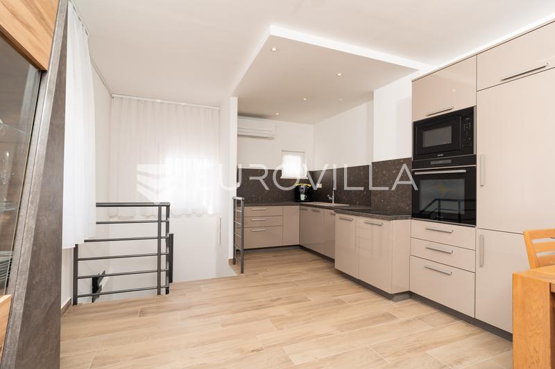 Zadar, Melada, moderno apartamento de dos dormitorios con terraza en la azotea, OBRA NUEVA - 4