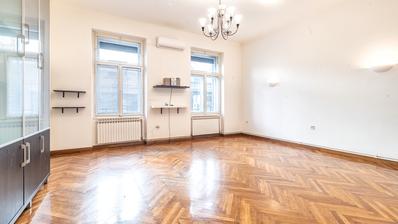 Zagreb, Donji Grad, funkcionalan poslovni prostor 85 m²