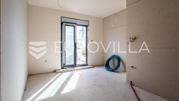 Podstrana | Apartament z jedną sypialnią na drugim piętrze