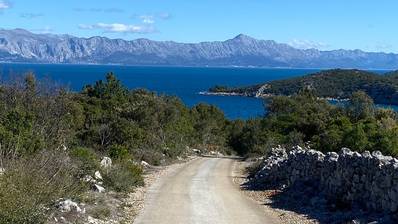 Hvar, Zastražišće građevinsko zemljište