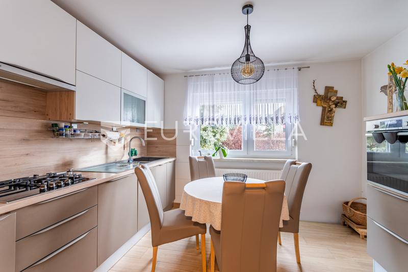 Ludbreg, gerenoveerd driekamerappartement met een vloeroppervlakte van 59,18 m² - 1