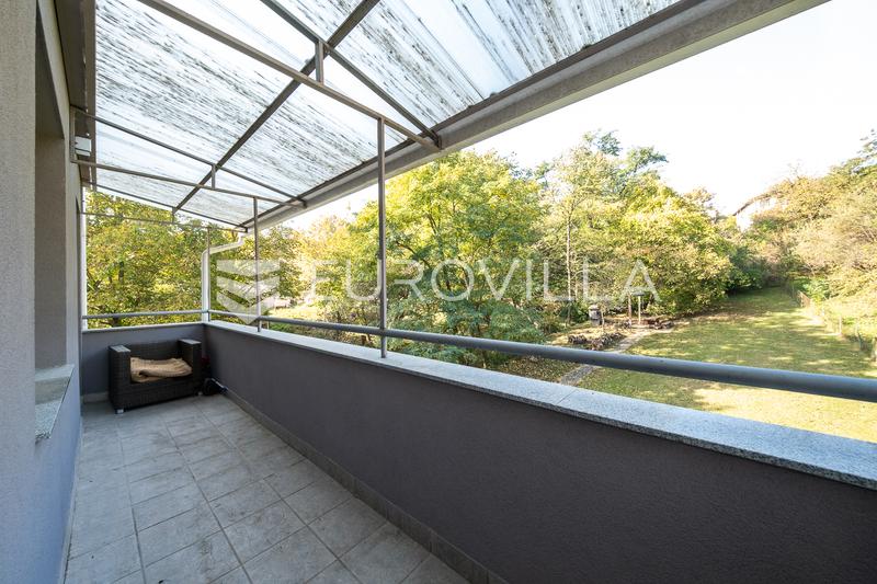 Zagreb, Šestine, prostran četverosoban penthouse s velikom terasom, balkonom i parkingom - 22