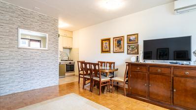 Split, Sućidar, odličan trosoban stan ukupne površine 84 m²