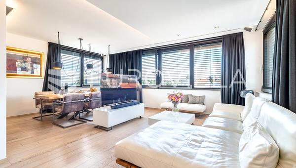 Zagreb, Šalata, luksuzan penthouse 184 m² s panoramskim pogledom, lift