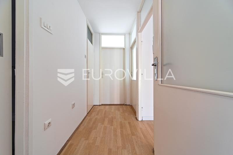 Osijek, Stadtzentrum - Zweizimmerwohnung zum Verkauf im Herzen der Stadt, 55,19 m² - 2
