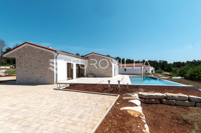 Istra, Majkusi, luksuzna novogradnja z bazenom na parceli 868 m² - 27