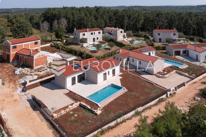 Ístria, Majkusi, luxuoso edifício novo com piscina num terreno de 868 m² - 37