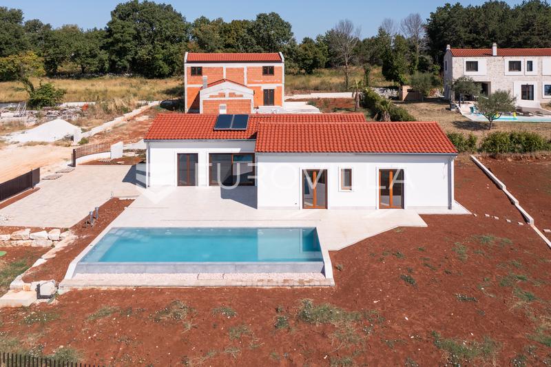 Ístria, Majkusi, luxuoso edifício novo com piscina num terreno de 868 m² - 34