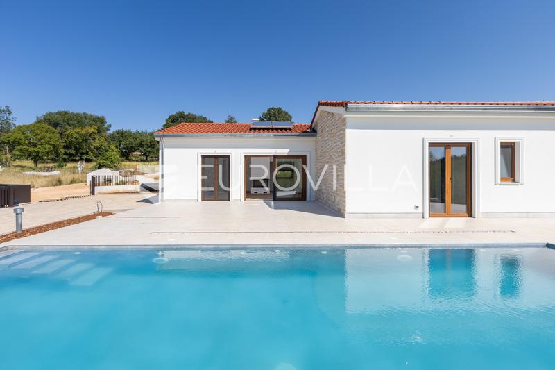 Ístria, Majkusi, luxuoso edifício novo com piscina num terreno de 868 m² - 35