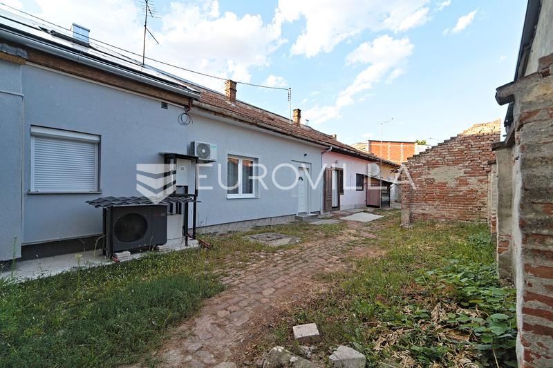 Osijek, Gornji Grad - satılık bakımlı 35 m² daire. - 13