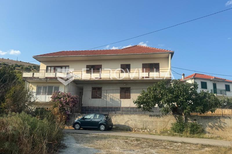 Trogir, Seget Donji, house for renovation