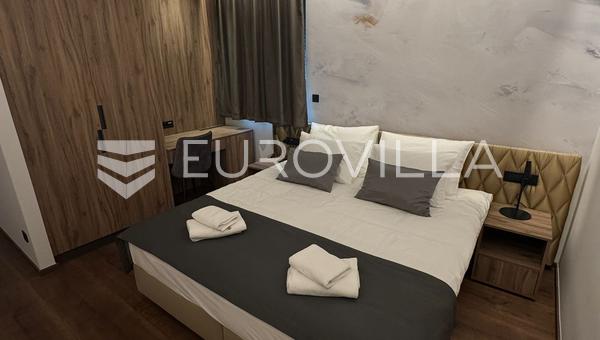 Varaždin, Centro, apartamento de dos habitaciones listo para entrar a vivir con servicios incluidos